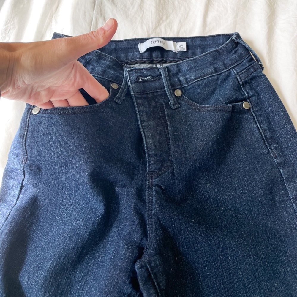 Jeans - Picture 7 of 9